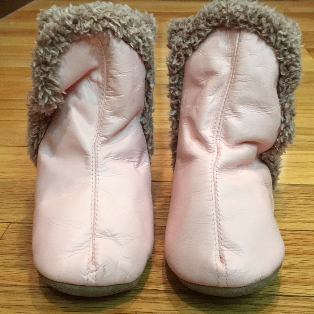 Robeez pink boots Size 18-24 months